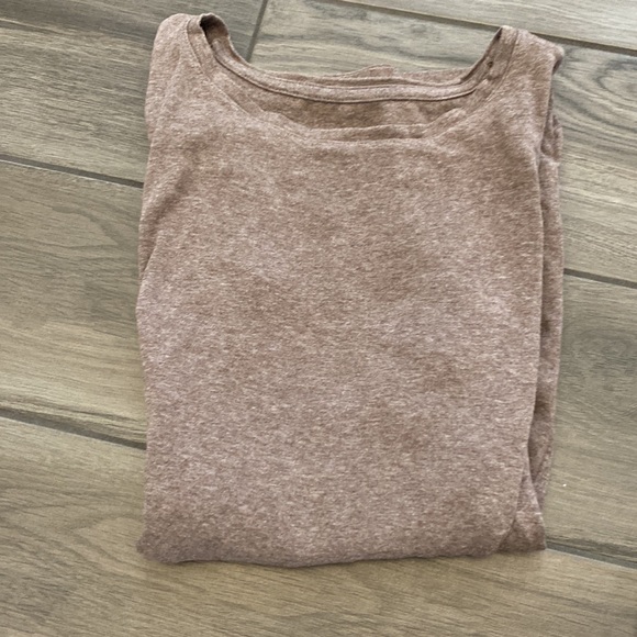 Fall / Autumn color  scheme

 Women long sleeve shirts - Picture 3 of 5